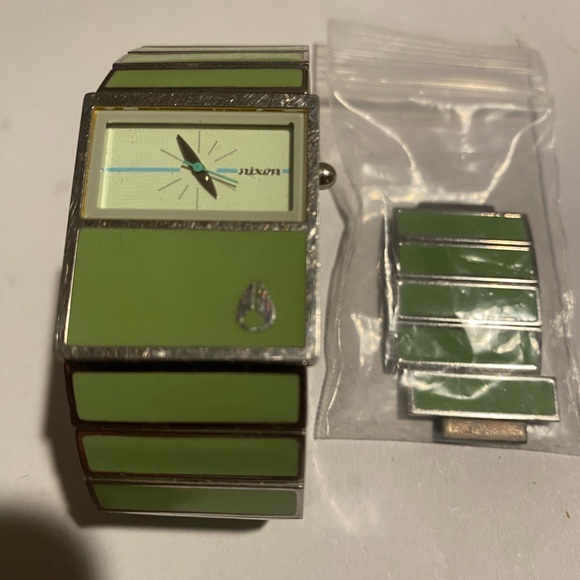 Nixon The Chalet Mint Green Watch Max and Relax Rare Color